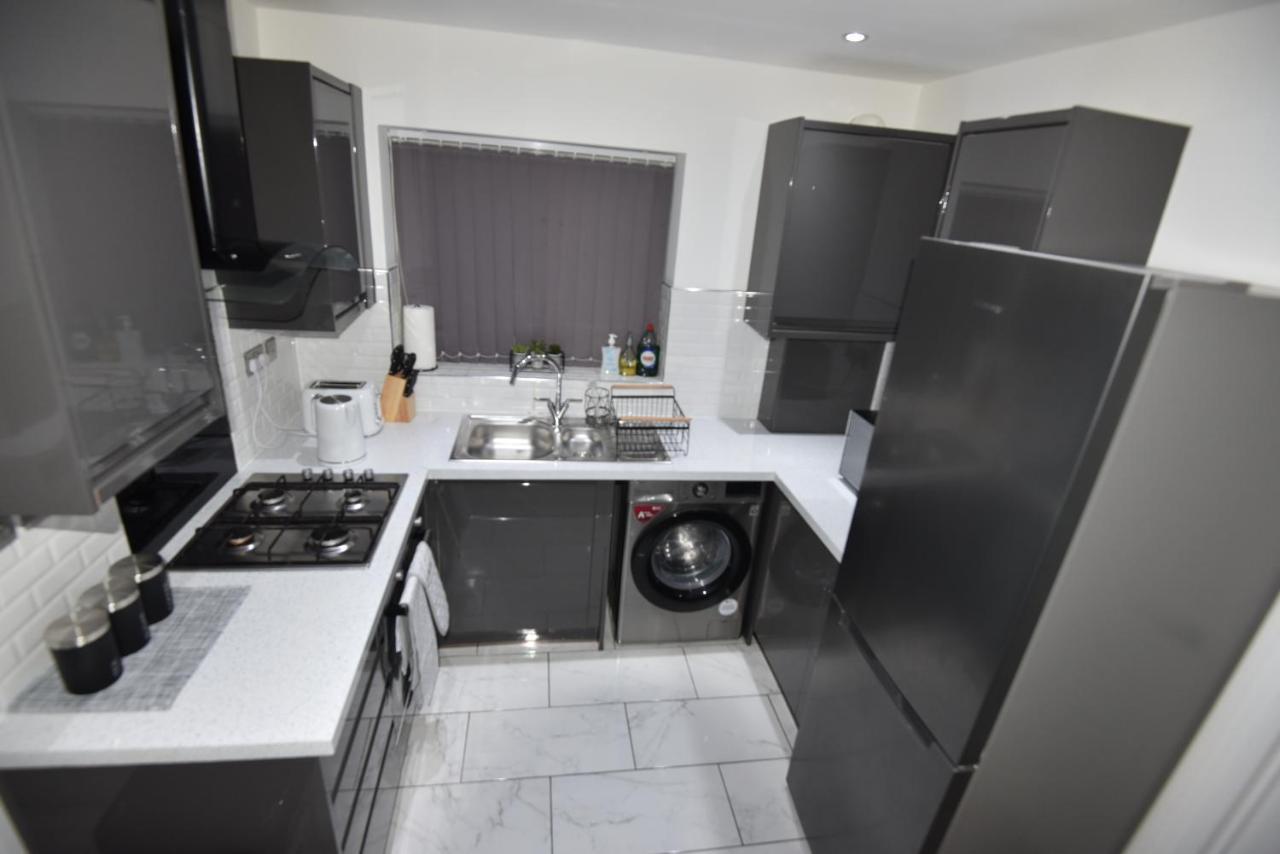 Cozy! 2-Bedroom Exclusive Apartment Near Bristol City Centre Easton Speedwell Sleeps Upto 6 Exterior foto